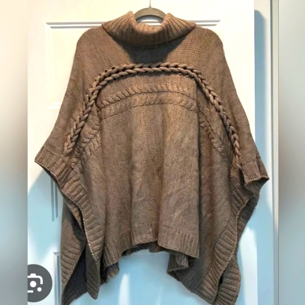 Simply Vera Vera Wang Brown Cable Knit Poncho Sweater